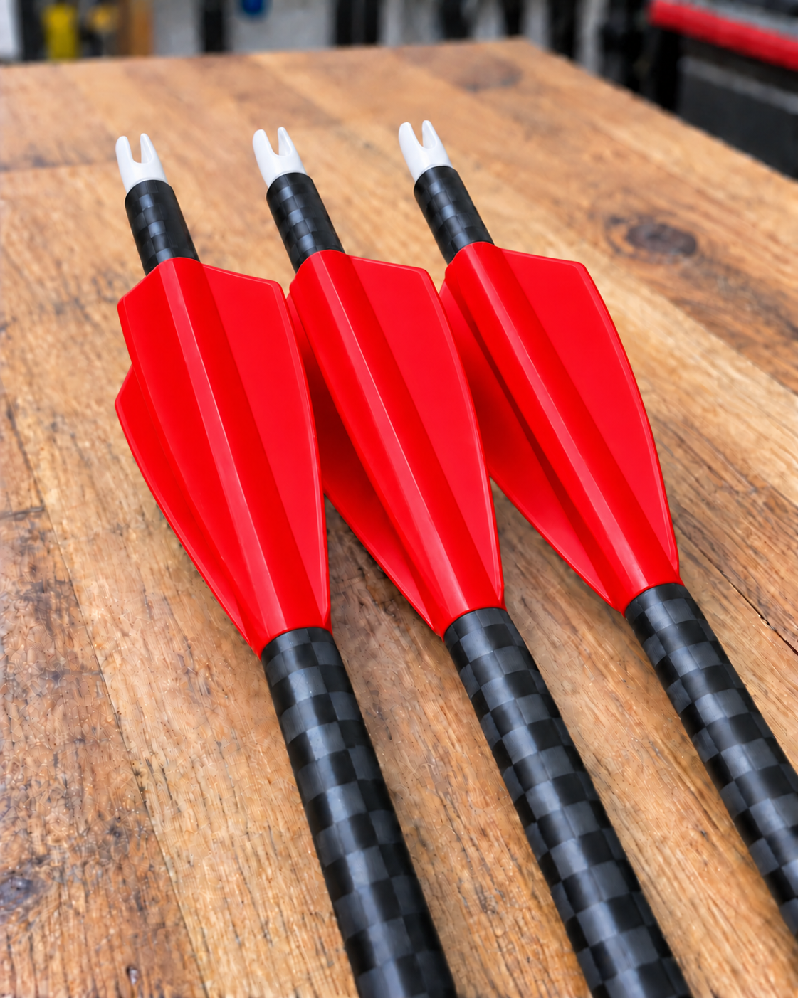 Grizzly Outdoors 23-series 4 fletch vane colour: electric red